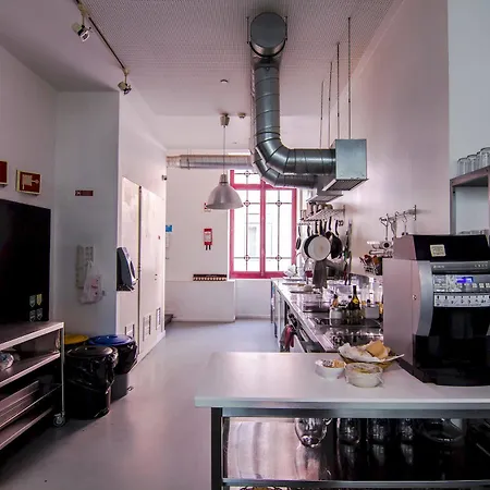 Destination 호스텔 *