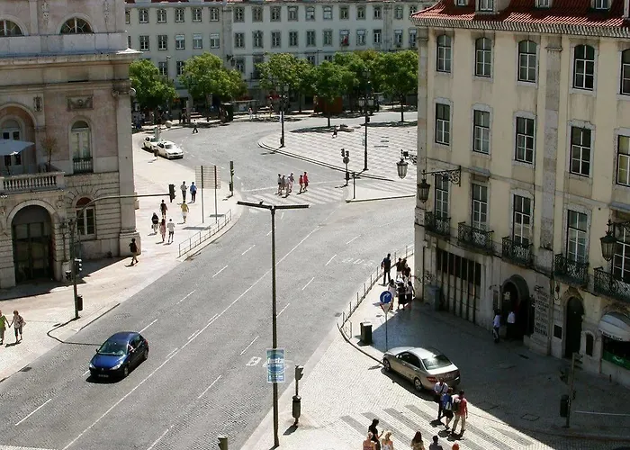 Hostel Destination *