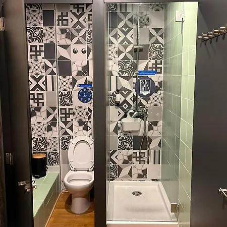 Vandrarhem Destination *