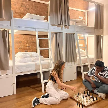 Vandrarhem Destination *