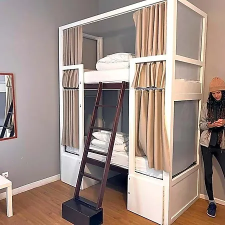 Destination Hostel Lisbon