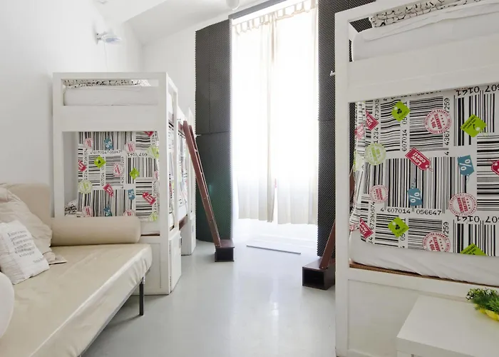 Destination ホステル *