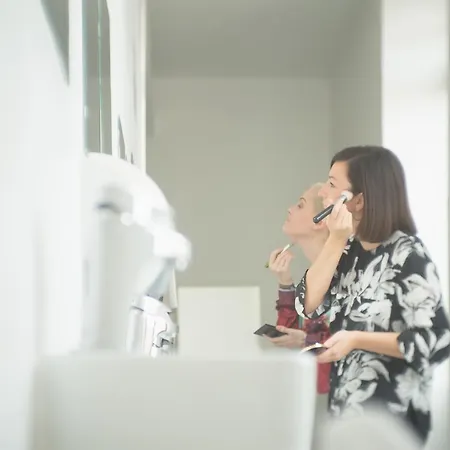 호스텔 Destination *