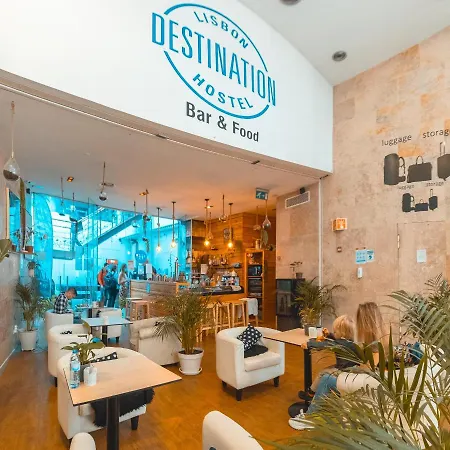 Destination *